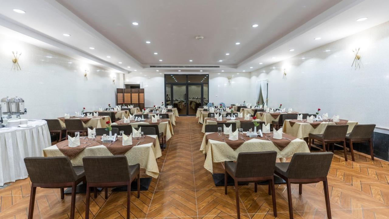 Seven Gardens Hotel Таиф Экстерьер фото